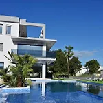 Noel Villa *